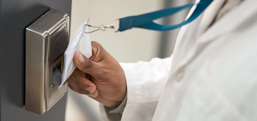 Commercial Locksmith For Rekey in Suisun City, CA